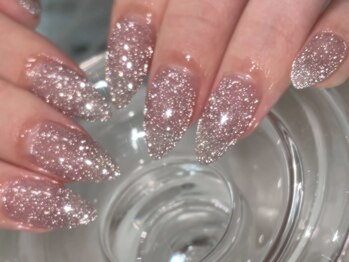 ルカドゥー(Le Cadeau)/フラッシュネイル