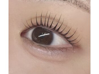 アトリエバンビ(atelier Bambi)/まつげパーマ・ラッシュリフト＊