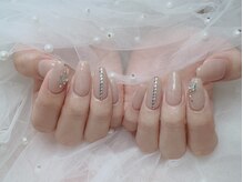 ブリー(Brille)/バレンタインネイル