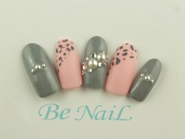 ピンクのレオパード