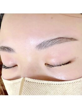 ヴィフ(Vif)/ブロウリフト+眉毛ワックス