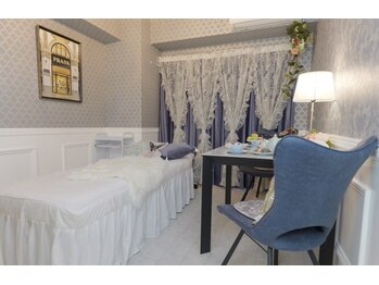 【脱毛・本格ダイエット・痩身】リオンズ柏駅前店/お店の雰囲気