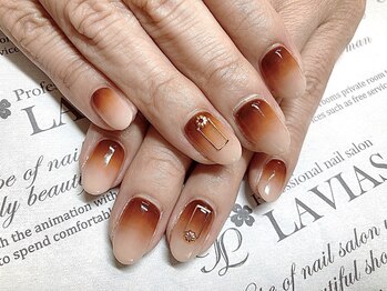 ラヴィアスプラス(LAVIAS+)/