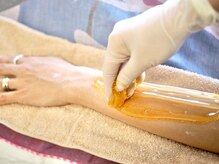 モア30(more30)/【施術風景】シュガーリング脱毛