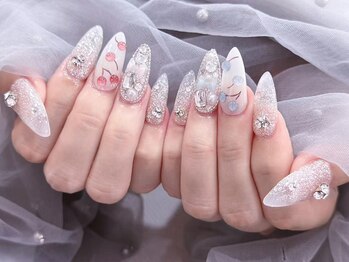 マルチューネイル 池袋(MARUCHU NAIL)/持ち込みデザイン《やり放題》