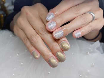 ムーンスパ(MOON SPA)の写真/ワンカラー・マグネット・グラデーションでシンプル可愛いデザインOK＊見るたびテンションが上がる指先へ♪