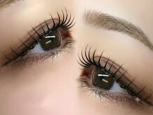eyelash an
