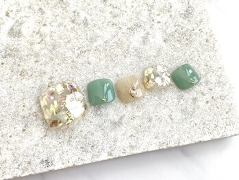 サロン ド モモ(salon de momo)/【foot】華やかデザイン