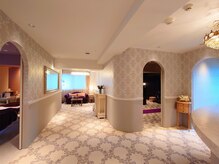 ロゼッタビューティー(Rosetta Beauty)/広々としたラグジュアリーな店内