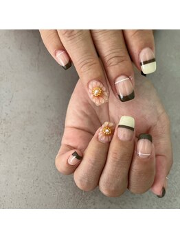 モニーク(Monique)/ぷっくりフラワー