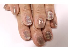 チェックネイル