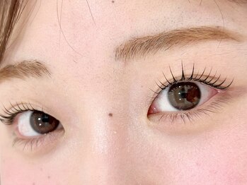 フィアラ 四条烏丸店(Fiara)/パリジェンヌ