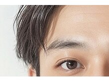 トップ ブロウ オム(TOP BROW HOMME)/ナチュラル眉 メンズ眉サロン