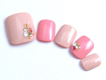 トータルビューティーアンドアズフローラ(Total Beauty & a`s Flora)/スモーキーベージュ☆フット