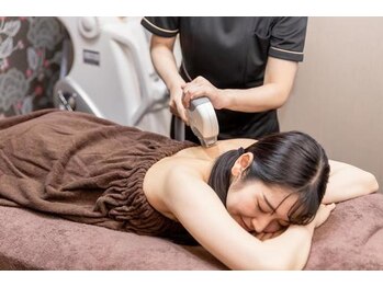 ティンクルホワイト 上尾店/全身脱毛ツルスベ肌