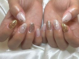 華やかニュアンスネイル