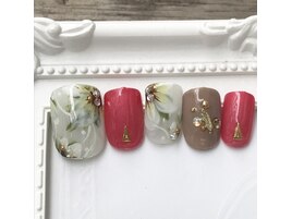 フットネイルボタニカル