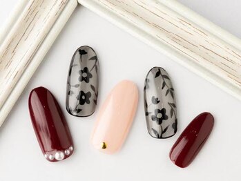 ルピアージュ(Lupiage)/シースルーネイル