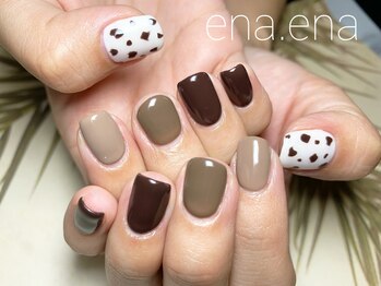 エナ エナ(ena ena)/