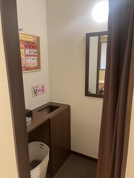 カラダファクトリー エミテラス所沢店/エミテラス所沢店の更衣室です♪