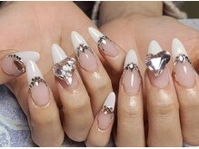 モアネイル 新宿/フレンチネイル/持ち込み/新宿