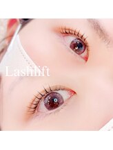 エル(Elle)/ラッシュリフト