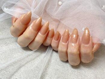 エーネイルサロン 三条店(A-Nail Salon)の写真/多彩なデザインと豊富なカラーで理想がつまった特別な指先を実現♪ワンカラーでもお洒落を存分に楽しめる☆