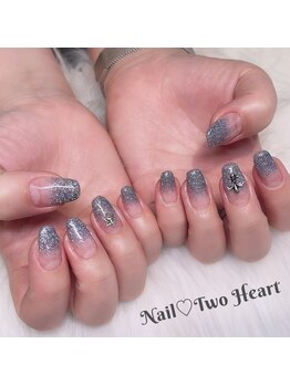 ネイルトゥーハート(Nail Two Heart)/ラメグラデーション+パーツ追加