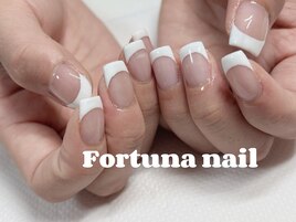 フレンチネイル