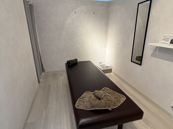 全力ストレッチ 江坂店/施術は全て個室です。「江坂店」