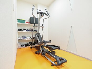 ワイアンドシージム(Y&C GYM)/