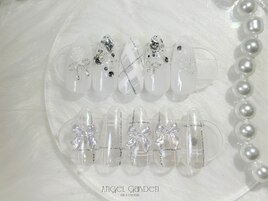 ホワイト冬ネイル