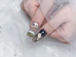 痛ネイル