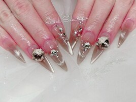 キラキラロングネイル