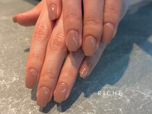 リッシュ(RICHE)/上品ちゅるんベージュ