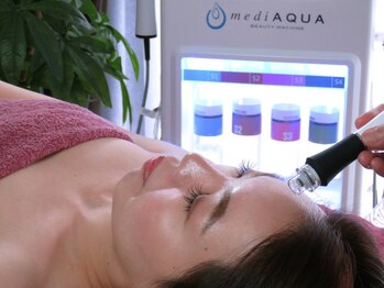 アロマテラピーサロン チャーミング(charming)/ウォータピーリングフェイシャル