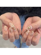 ミントリーフ バイ リート(Mint leaf by Reat)/グレージュ×フラワーアート