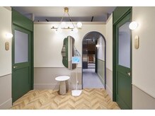 ラヴェスト 市川店(LOVEST)の雰囲気（サロンの入口になります♪こちらのiPadよりお呼び出しください）