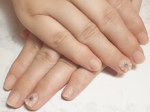 フレイムス アイラッシュ アンド ネイル(FRAMES)/SNSで人気ぷっくりお花ネイル♪