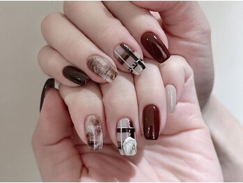 リサネイル(LISA NAIL)/