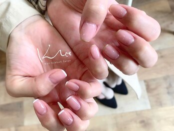 クレー(Klee)/美フレンチネイル+ベースカラー