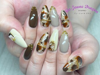 アン ジョーヌドラゴ/【ロングネイル】秋ネイル