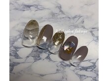 長さ出しや全てのお客様に、爪に優しい高品質パラジェルベース取扱い、、、！