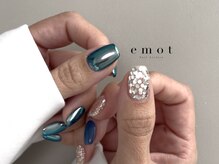 エモット(emot)/シンプルデザイン