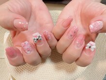 ズンビーネイル(Zunbee nail)/持ち込みジェルつけ放題