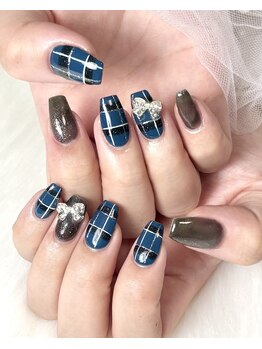 ネイビーチェックネイル♪