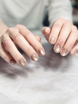 カラーズ(COLORS)の写真/初めてのネイルも安心♪相談しやすい実力派サロン
