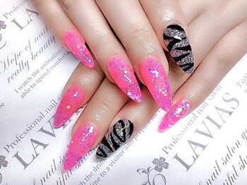 プロフェッショナル ネイルサロン ラヴィアス(LAVIAS)/スカルプ☆ワンカラ-＋アート2本