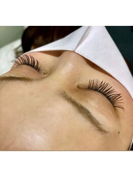 ボリュームのある目元にしたい