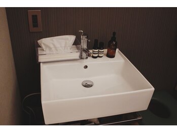 ローズカレス(Rose’s Caress)/洗面・ドライヤーご利用ください